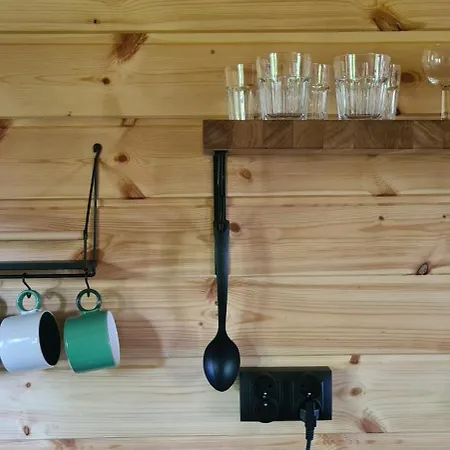 Tree Vill Goledzinow