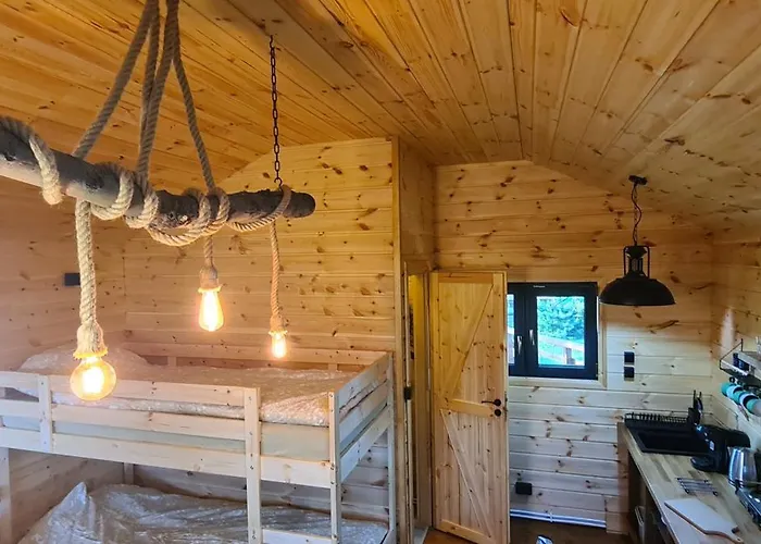 Campsite Tree Vill *